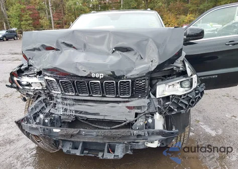 2020 Jeep Grand Cherokee Laredo E 4X2 из США, поврежденный, VIN 1C4RJEAG8LC245466